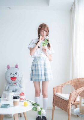 少妇免费毛片久久久久久_4K高清视频观看